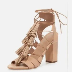 Loeffler Randal Luz Tassel Lace up nude size 8.5